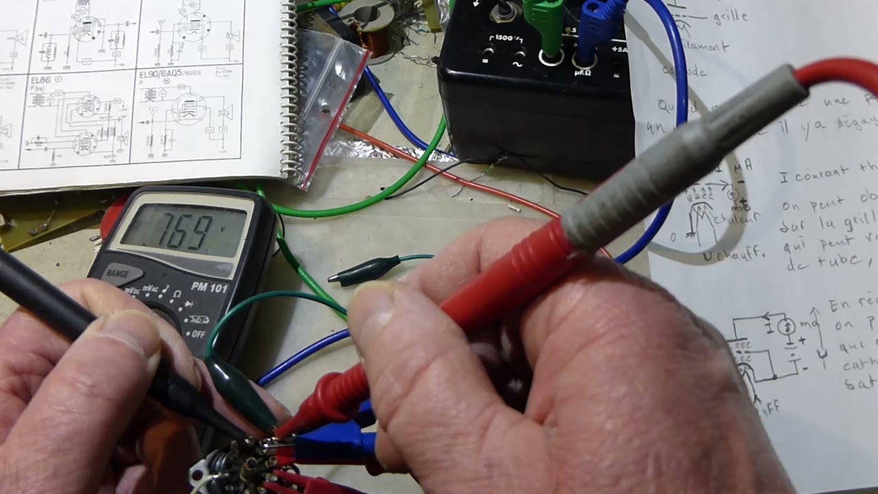 Explication simplifiée du fonctionnement des tubes à vide