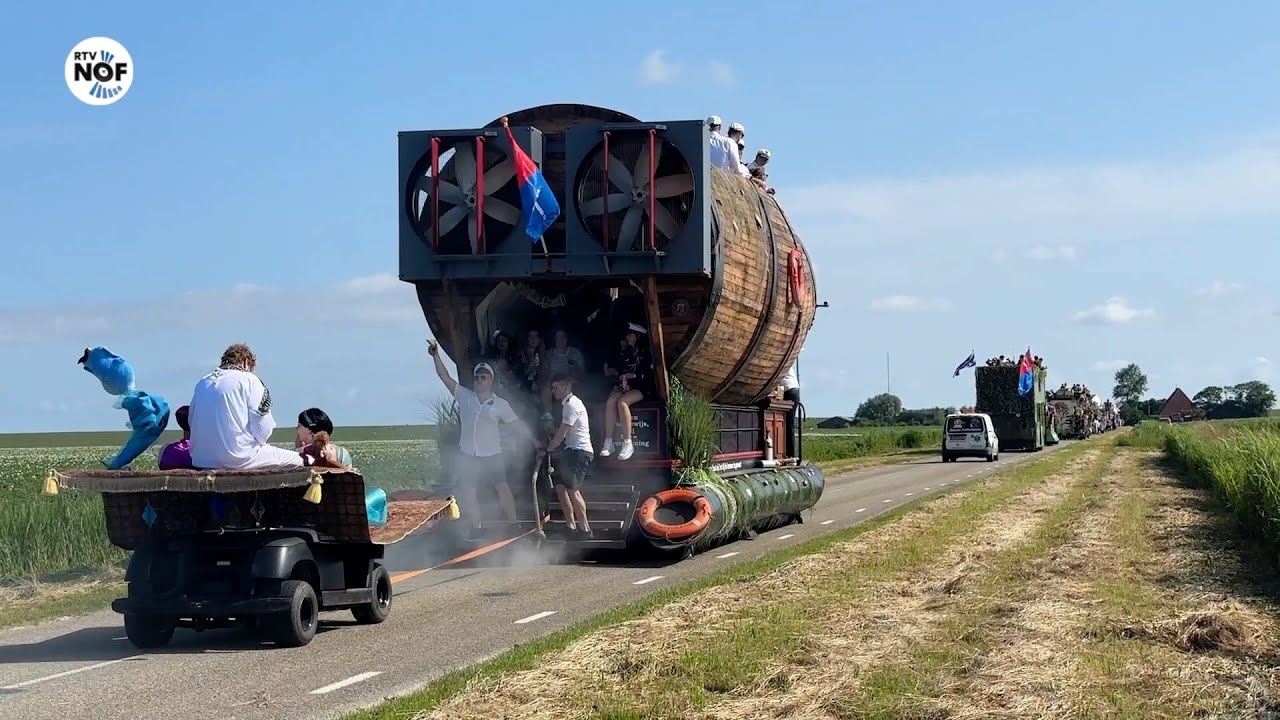 Optocht Easternijtsjerk groter dan ooit: 