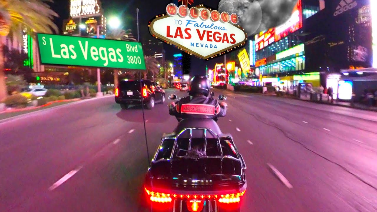 Riding The Las Vegas Blvd on the Harley Road Glide!