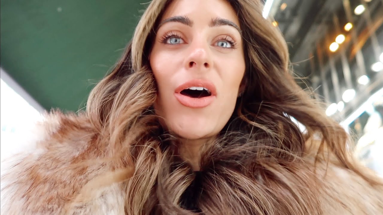 LONDON SHOPPING & A NEW HANDBAG | CHRISTMAS WITH THE MILLEN-GORDONS DAY 5 | Lydia Elise Millen