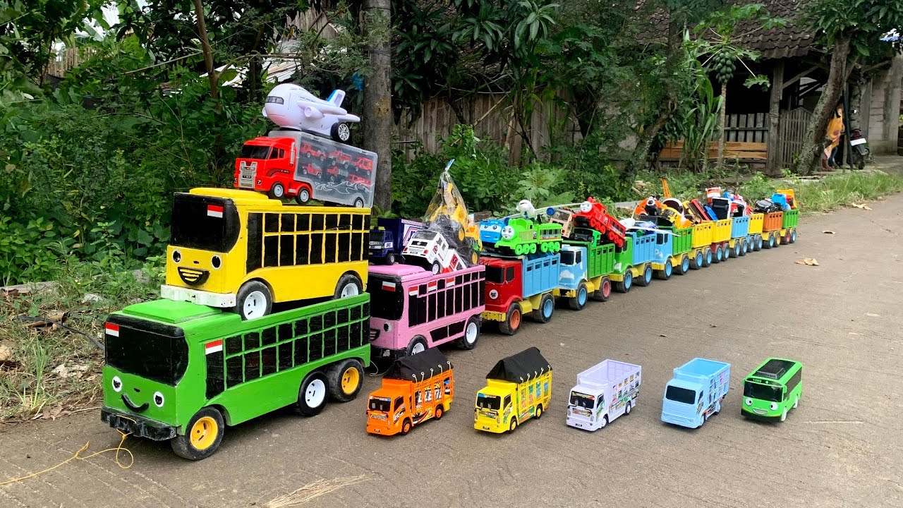 WADIDAW !! Mobil Truk Tronton Panjang Bongkar Mainan Mobil Mobilan Truk Molen, Forklif, Excavator