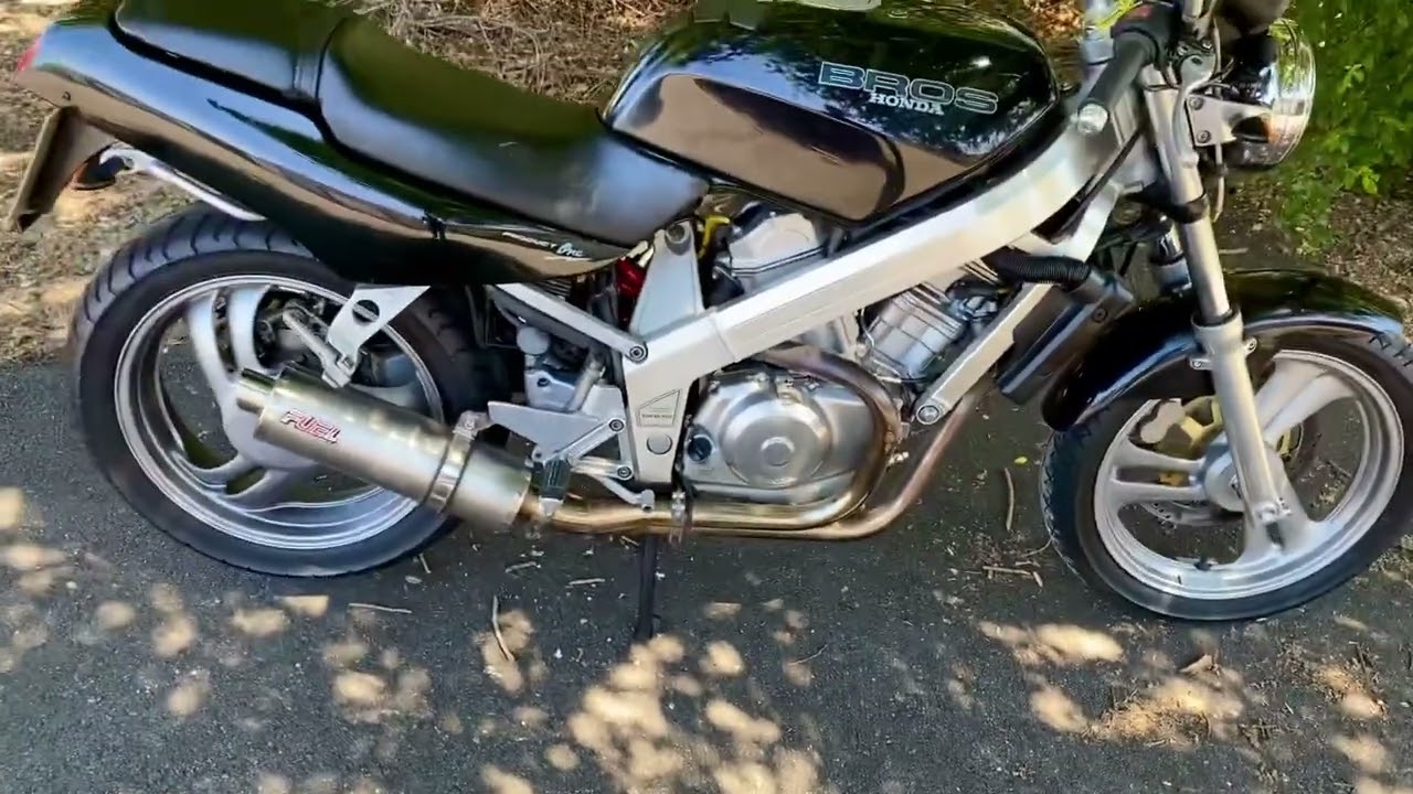 1990 Honda Bros NT 650 RC31