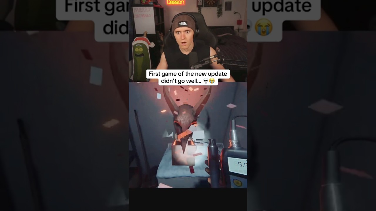 The Christmas Update on Phasmo is CRAZY 💀