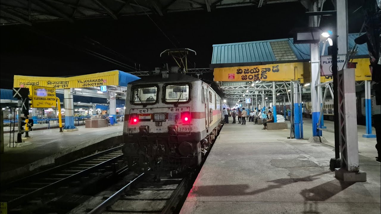Full Journey In 12728 Hyderabad Visakhapatnam Godavari Express