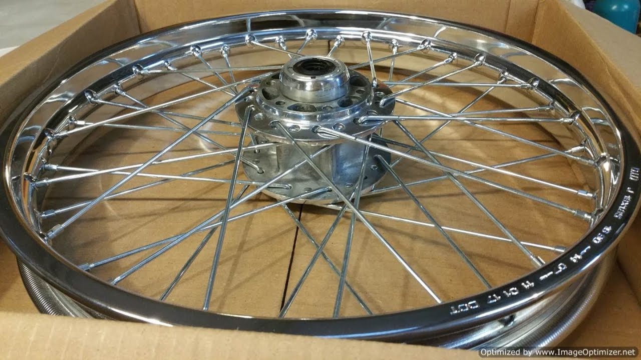 CB750 (and 350) Restoration Part24 - Lacing Wheels and Rebuilding Forks