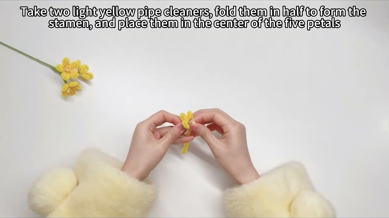 Lesson 6 |  Making light yellow floral arrangements