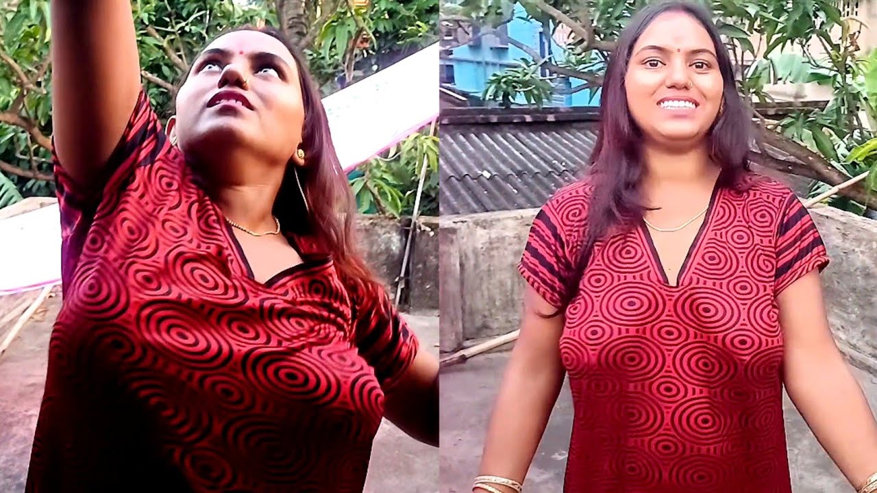 😃সংসারের সমস্ত কাজকর্ম সেরে প্রতিদিনের মতন আজও বিকেল বেলা ছাদে ঘুরতে চলে এলাম।