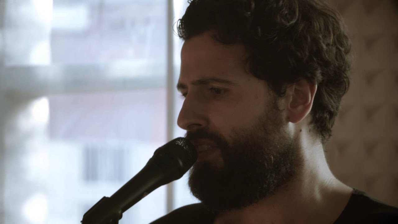 No Ar: Mirror People - Ruby Went Out Dancing