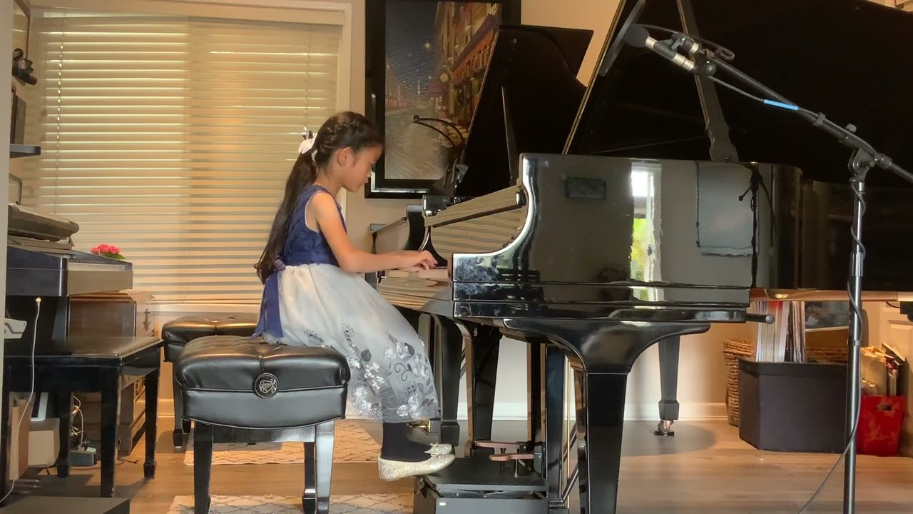 Mia L. Performs Arabesque Op. 100, No. 2 in a minor Burgm&uuml;ller