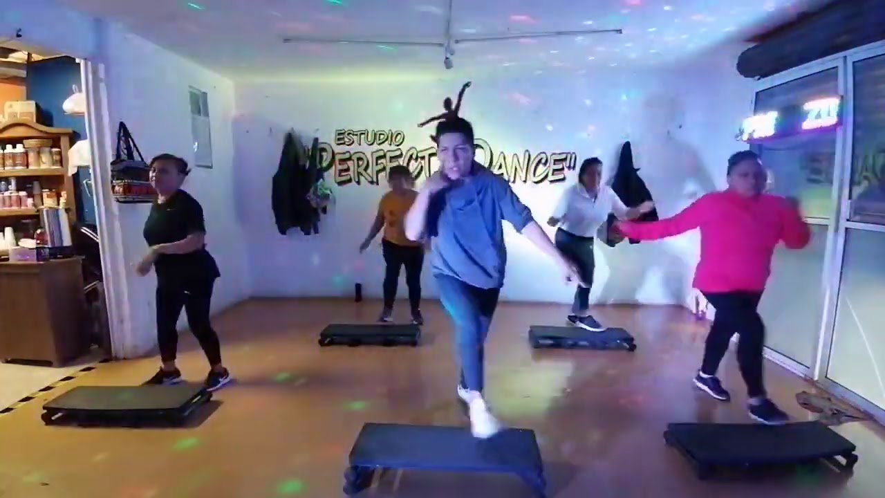 Clase de Step coreográfico