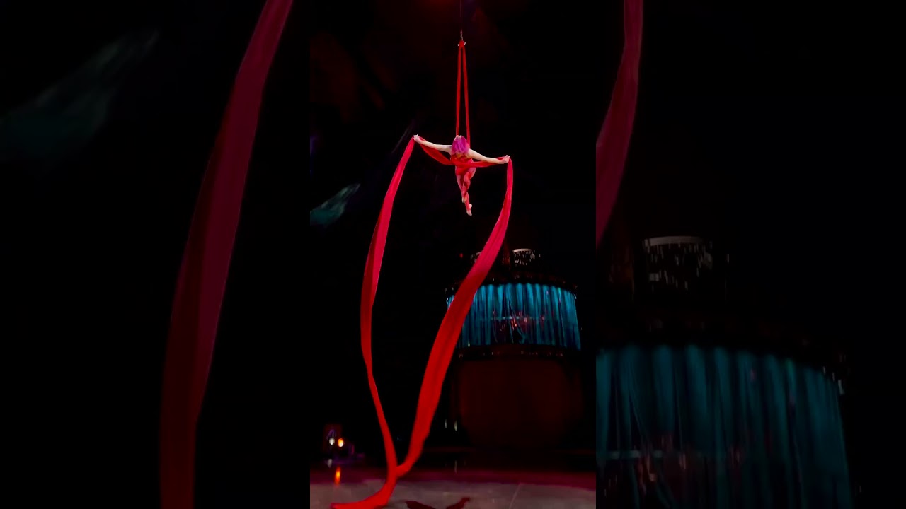 When the silks make a heart shape 🥹 😍 | Cirque du Soleil 