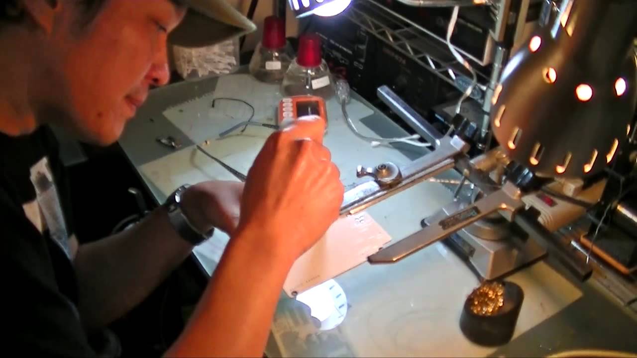 Beers in Akiba's Workshop: FreakLabs in Tokyo, Japan