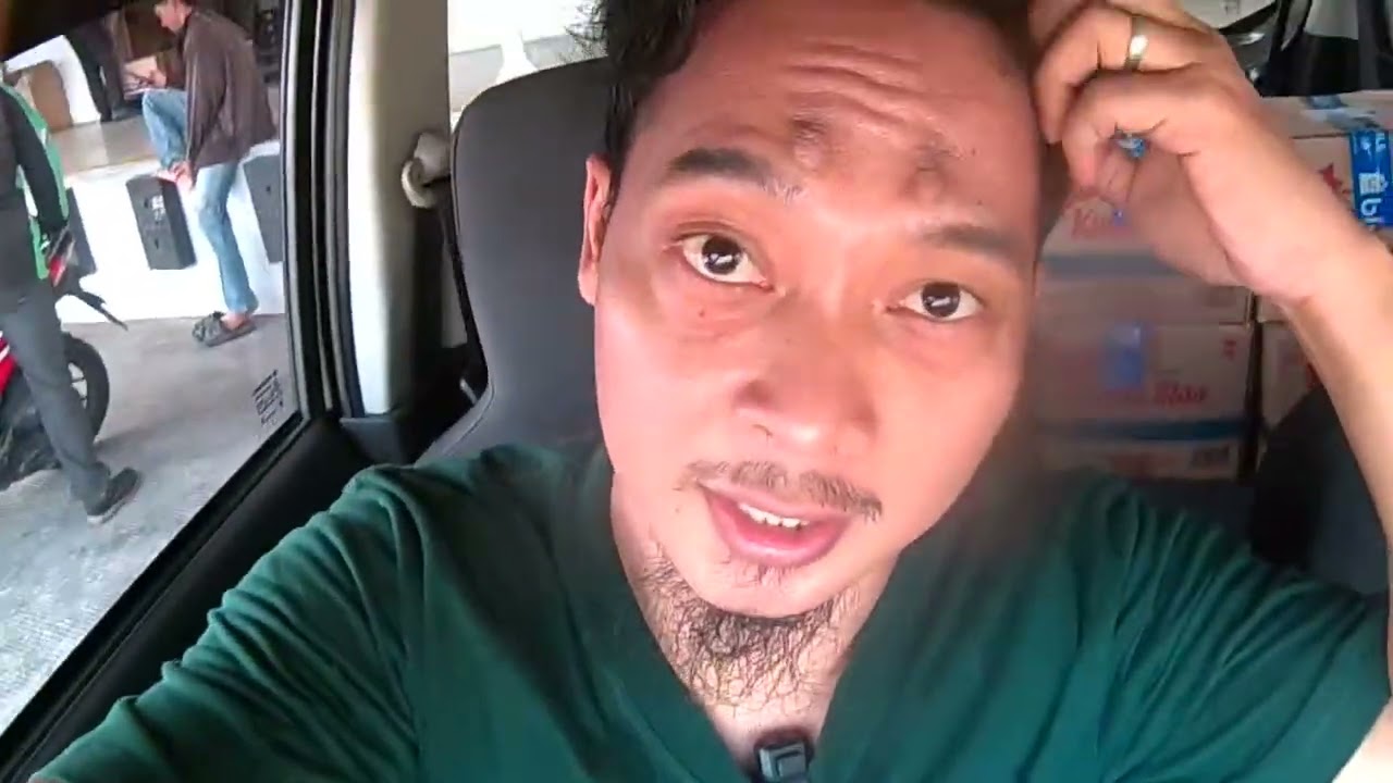 INI MBAKNYA YANG NGESELIN ATAU SAYA YANG SENSITIF