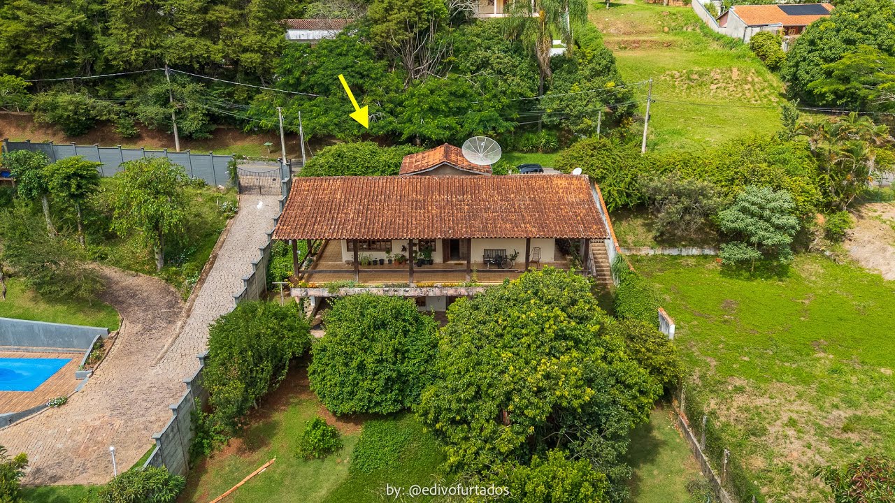 *VENDIDO | CASA À VENDA NO CONDOMÍNIO CHÁCARAS DO LAGO EM VINHEDO, SÃO PAULO. #690541189-82