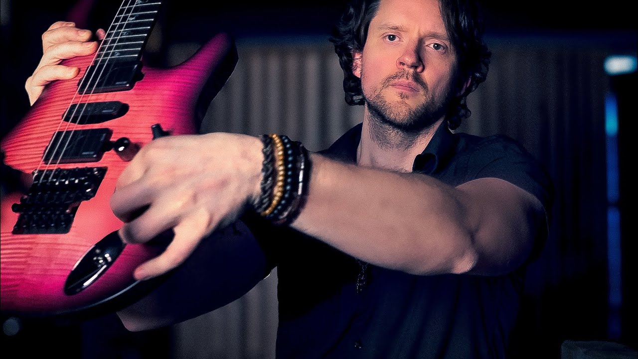 ASMR | First Look: PRS SE Chleo Herman Li Signature (Floyd Rose + Fishman Fluence)