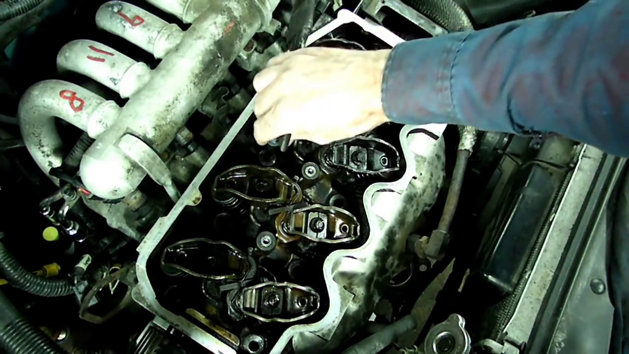 Замена головки блока цилиндров Ford Escort, часть 2