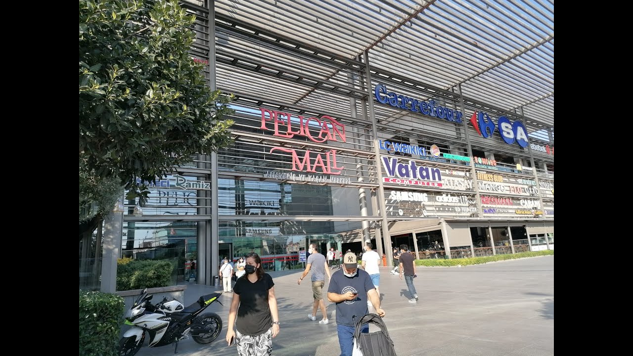 واحد من احسن المولات في أسطنبول PELİCAN MALL مدونة فيديو
