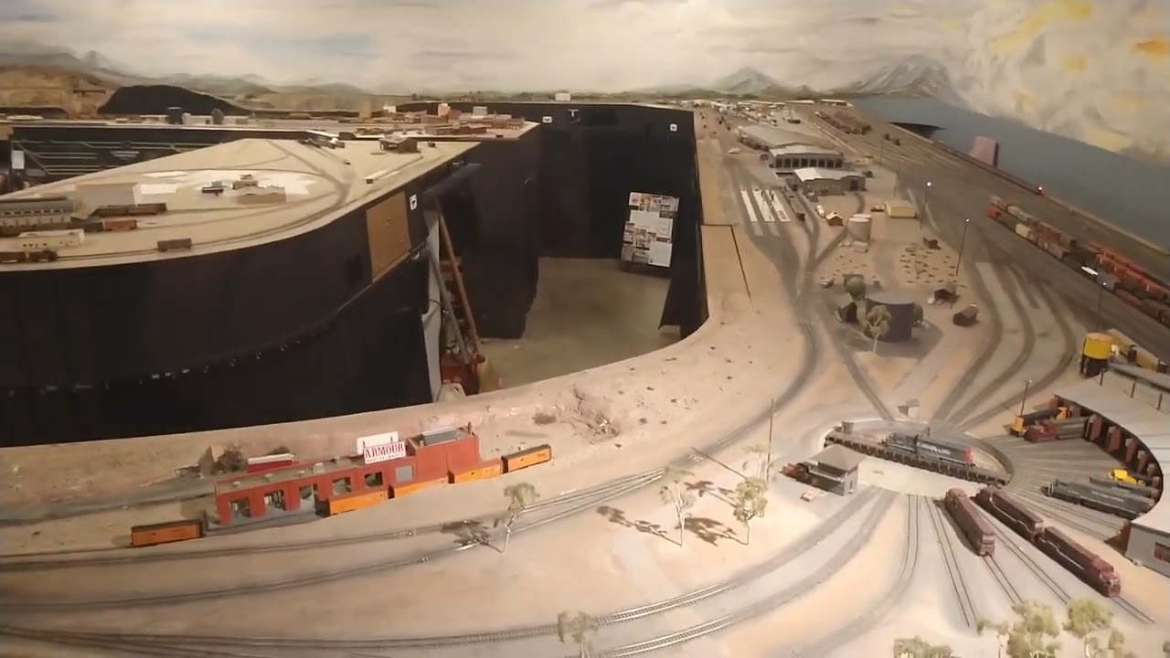 N Scale Layout at the San Diego Model Railroad Museum