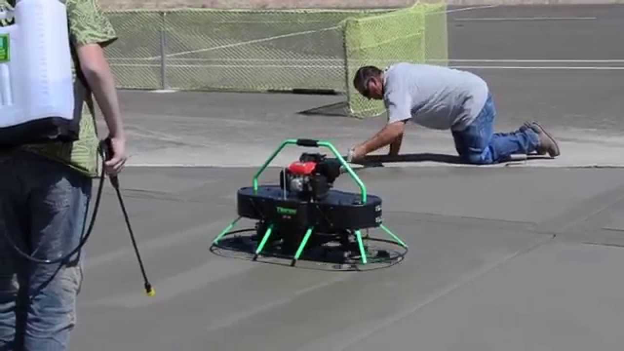 Tibroc Radio Controlled Concrete Finisher CF-40 in Action