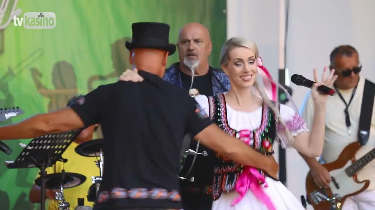 Vlasta Mudríková a Petr Šiška: Československý lidový mix