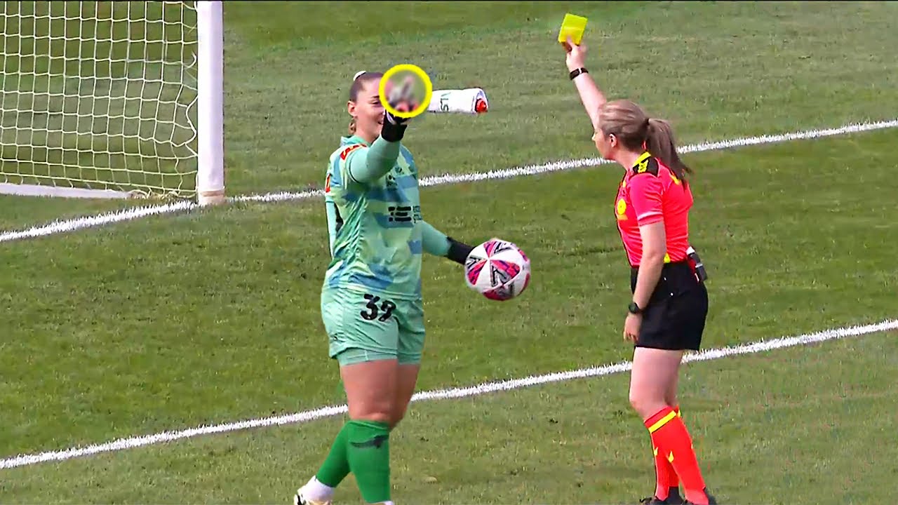 0% Sportsmanship In Women's Football