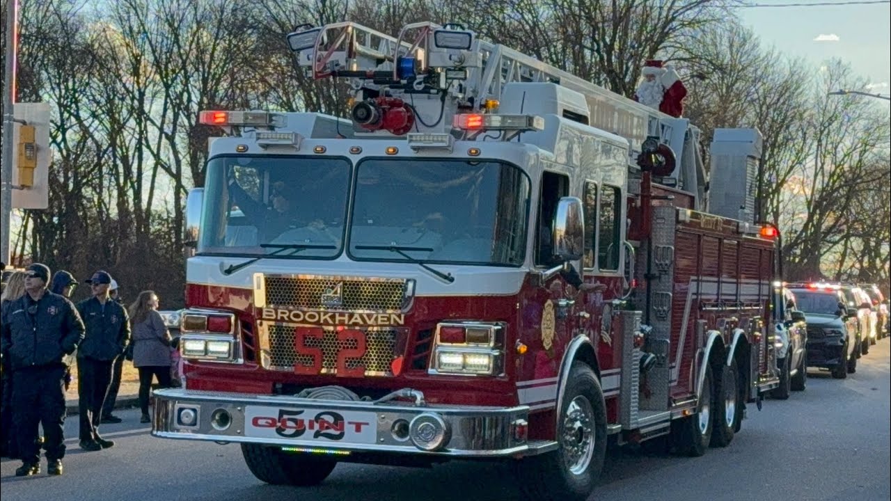 2024 Brookhaven Holiday Parade - Fire Trucks Lights & Sirens