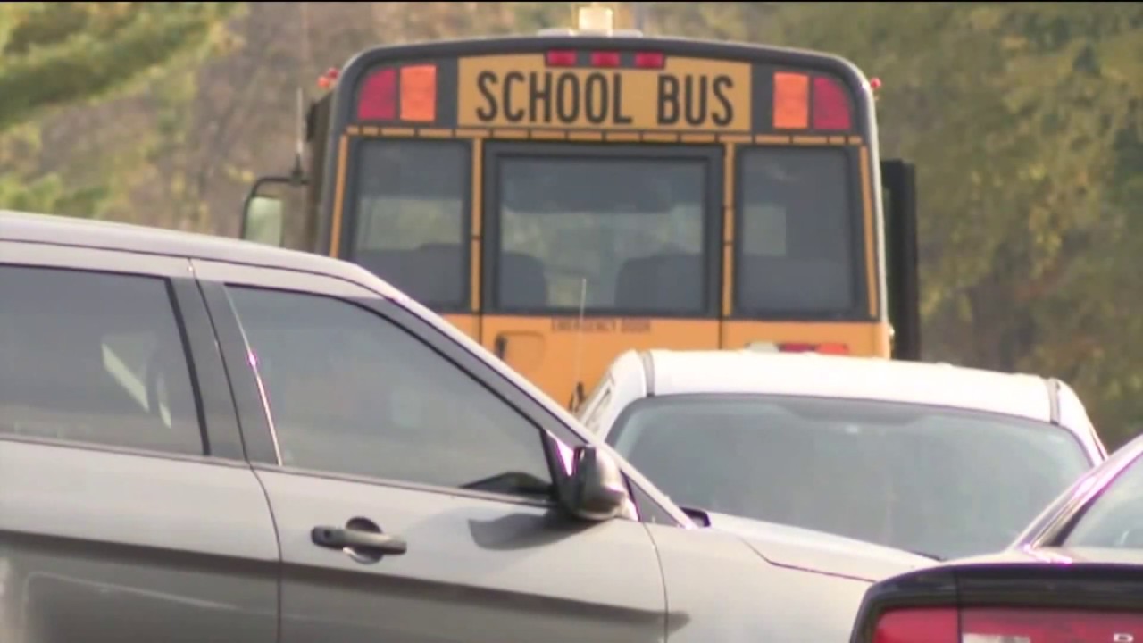 Strongsville cracking down on drivers who ignore school bus stop signs