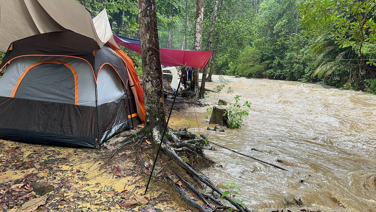 Tragedi Kepala air semasa camping di sungai Gunung belumut