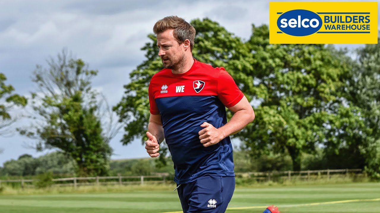 Wade Elliott ahead of Cheltenham Town's clash against Shrewsbury Town