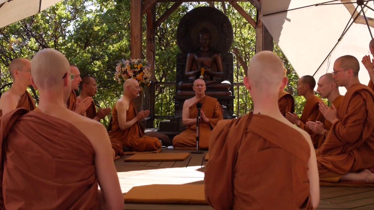 Bhikkhu Ordination of Tan Sampanno and Tan Suddhiko
