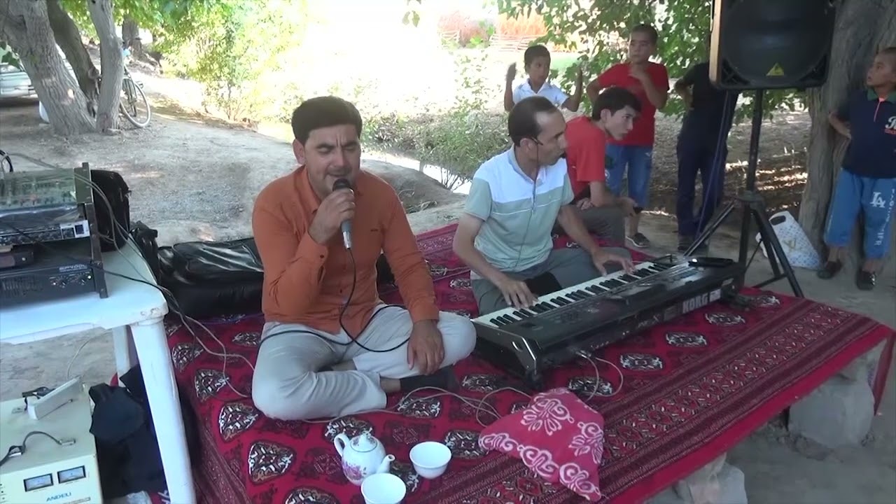 Arslan Baýarow Kuwat Begçerow Turkmen Halk aydymlary