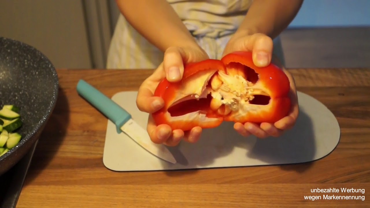 Wir machen Reispfanne mit Gemüse