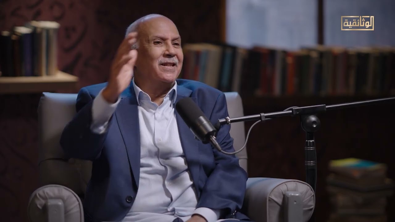 ما دور الحركة النقدية في شعر العامية؟ الشاعر/ جمال بخيت يجيب