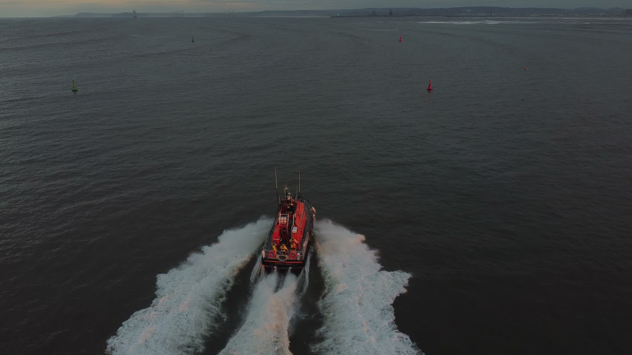 HARTLEPOOL RNLI LIFEBOAT // DJI MINI 2 // 4K FOOTAGE
