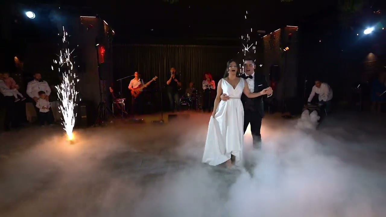 Čuvam misto | Kad Bog nas u jedno spaja - PRVI PLES