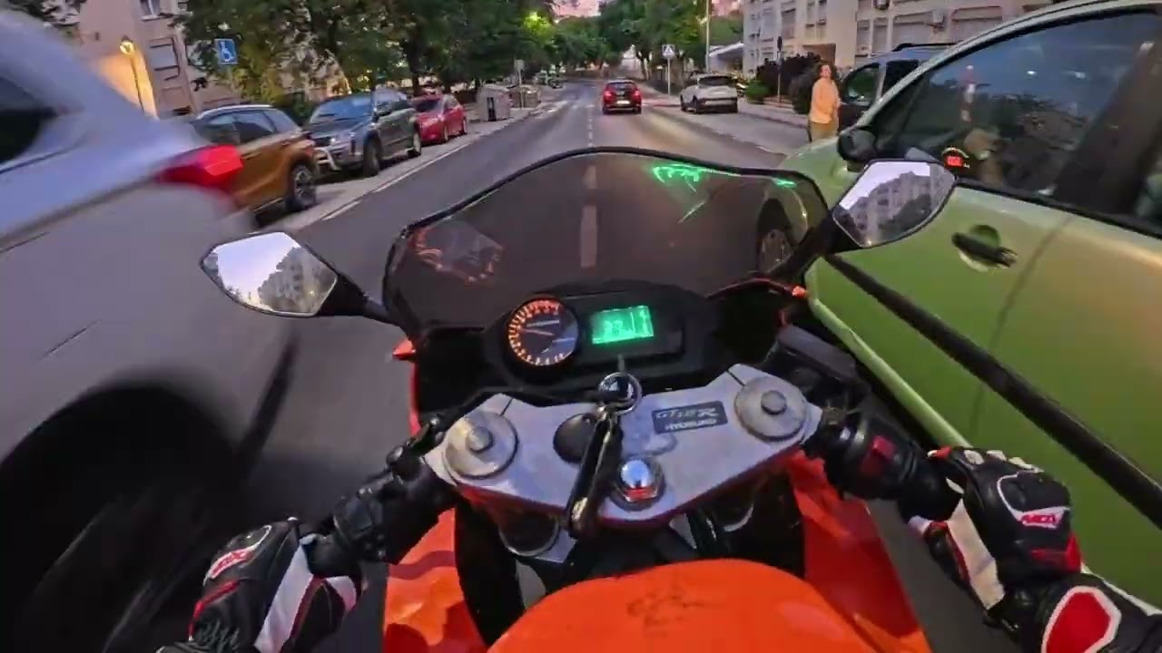 Morning School Ride - Hyosung GTR 125