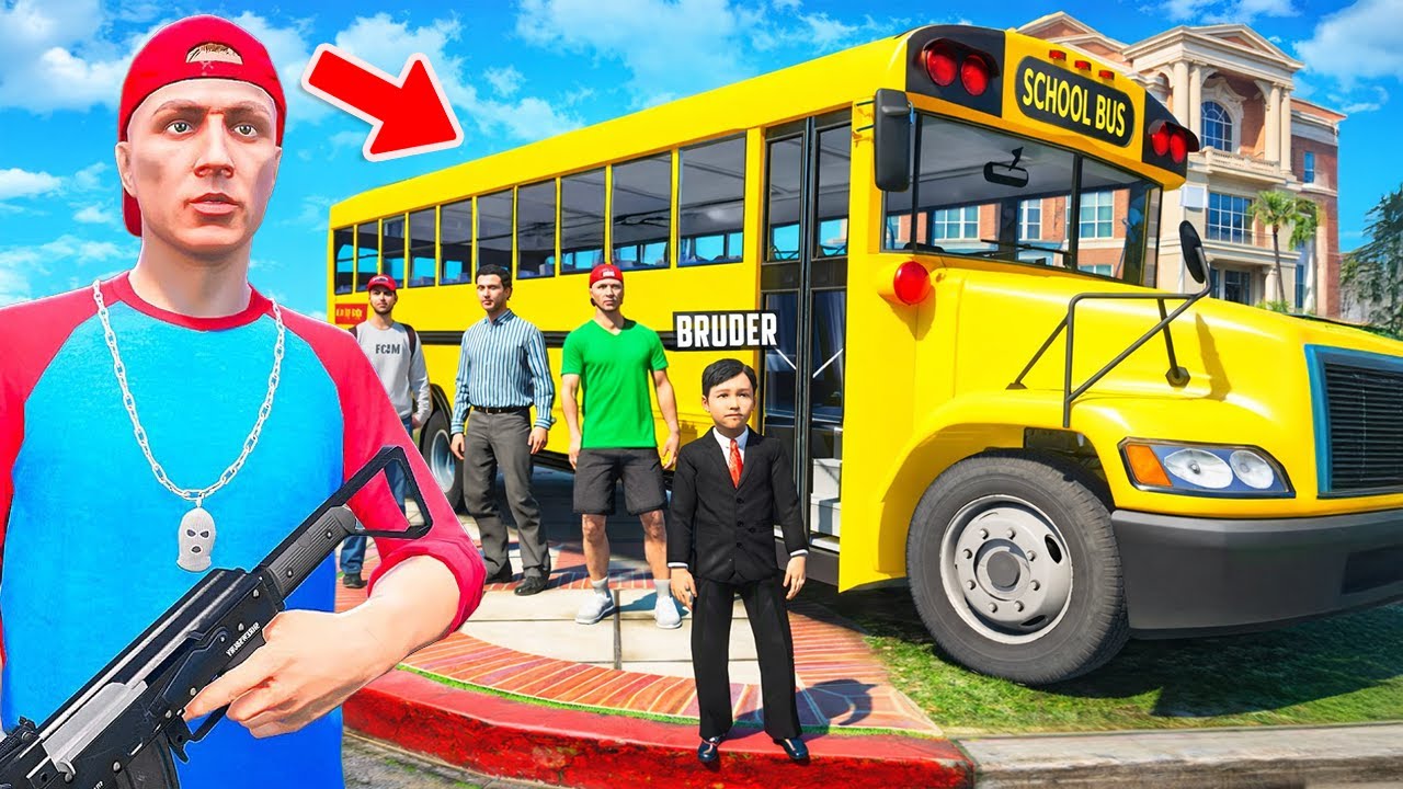 ICRIMAX und KLEINER BRUDER sind in einer KLASSE in der SCHULE in GTA 5!🏫👦