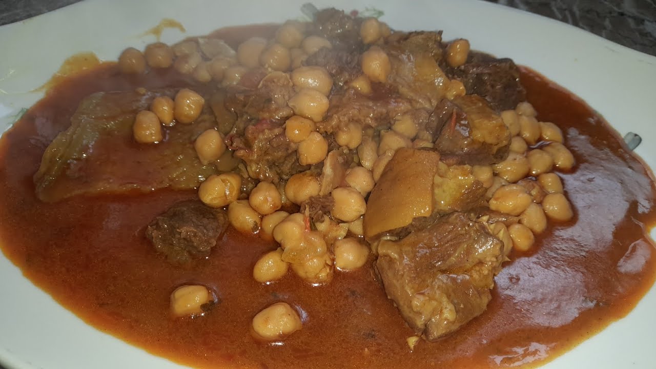 لحم راس بالحمص بطريقة تقليدية لا تقاوم 