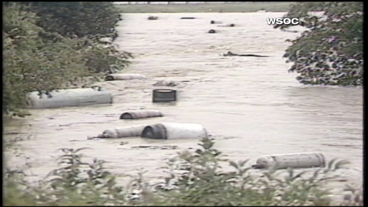 Hurricane Hugo rolls through the Charlotte area