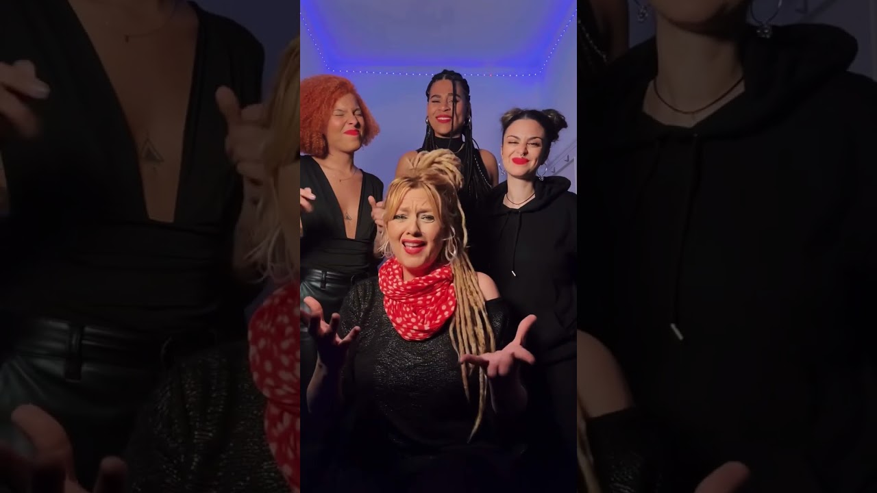 Naike Ponce - “ Regálame la silla donde te esperé “ con Martha Ramos - Aury Salazar -Natalia Duma