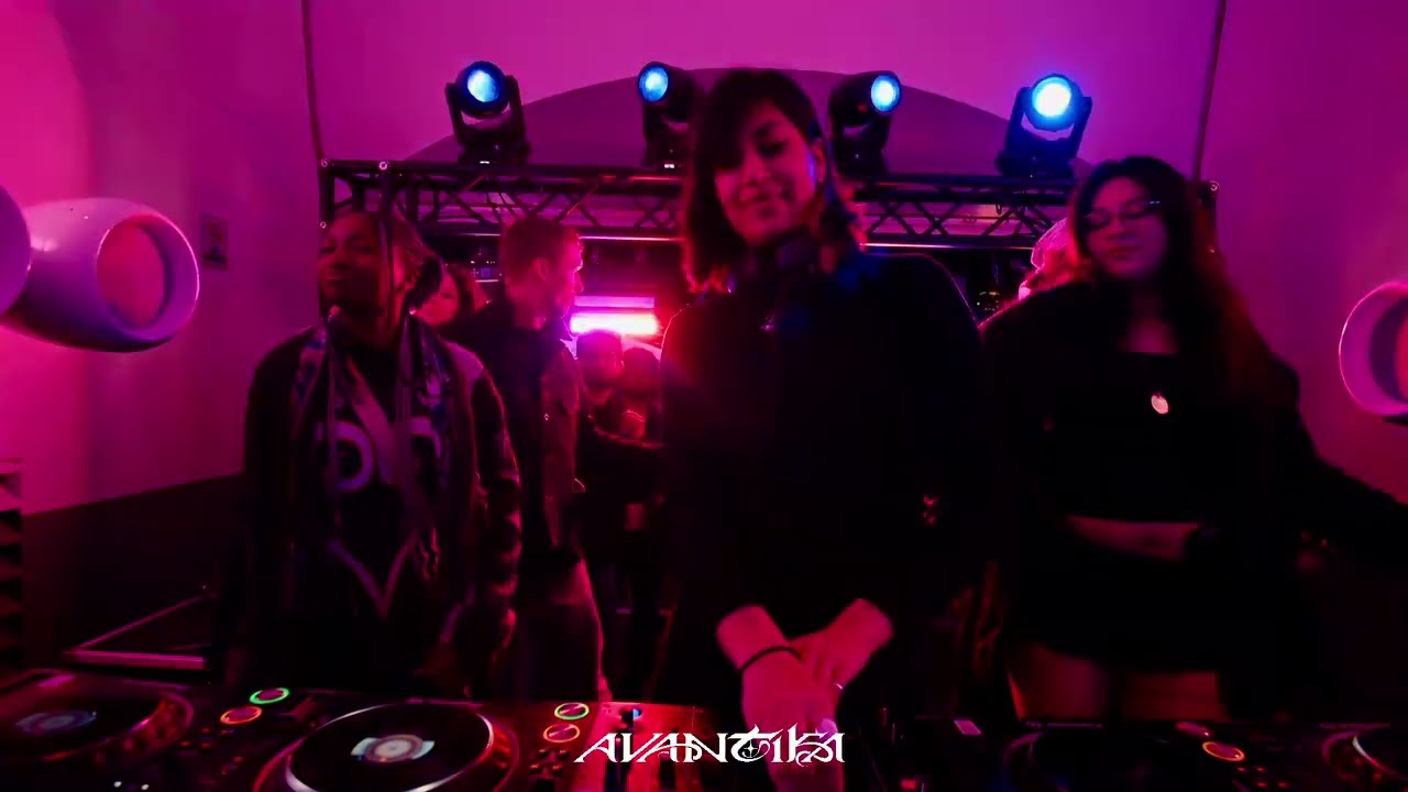 Avantika @ Mija Cult Fest Pop-Up | Seattle, WA