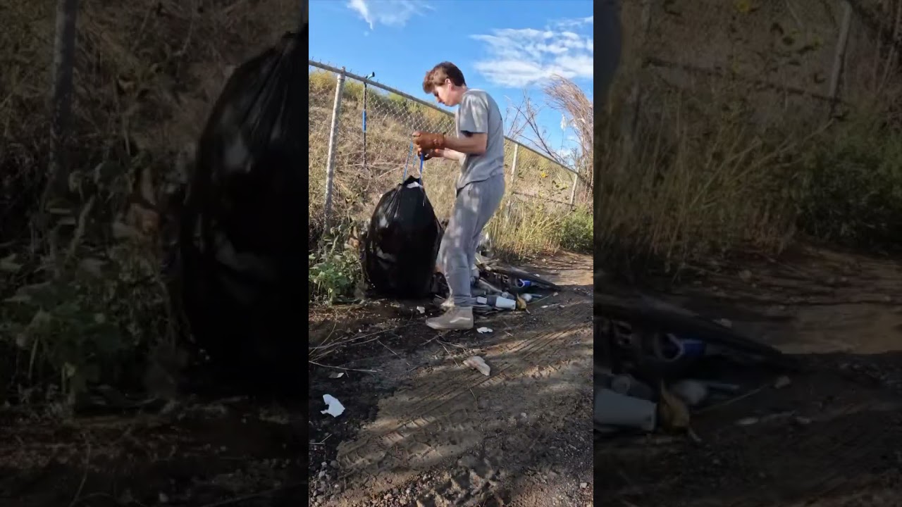 PICKING UP LITTER IN COLORADO!!🗑️ #youtube #youtubeshorts  #inspire  #trashtag #littering #trash