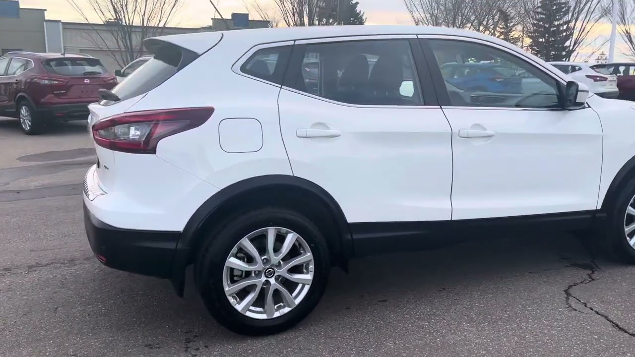 2022 Nissan Qashqai S AWD