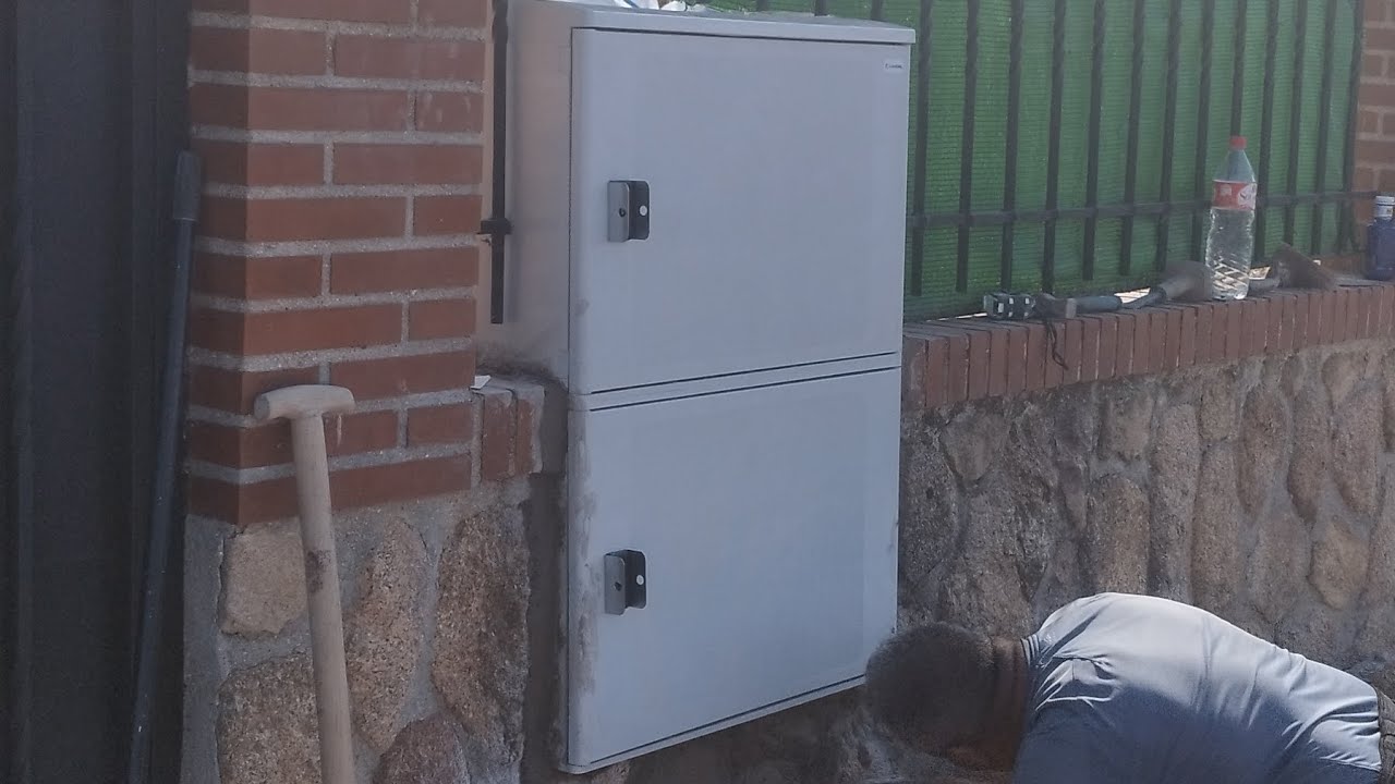 Cambio de CPM metálica en vivienda unifamiliar 👉 I-De 👉 Iberdrola 👉 Juan Castro ⚡