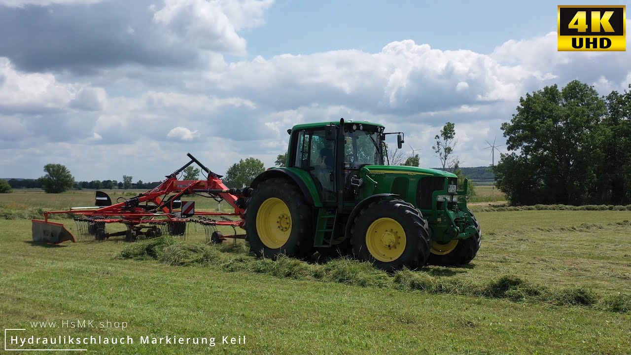 Schwadern mit John Deere 6620 und Kuhn GA 7530