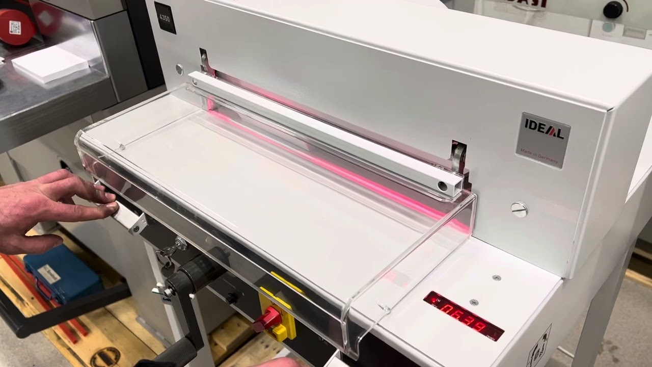 Ideal 4350 paper guillotine