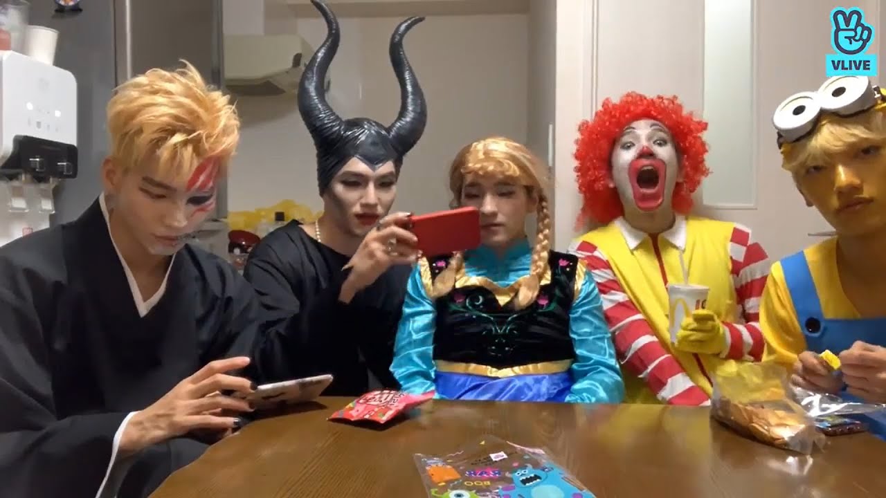 [VANNER VLIVE] 🎃할로윈 공연을 마치고 왔습니다🎃