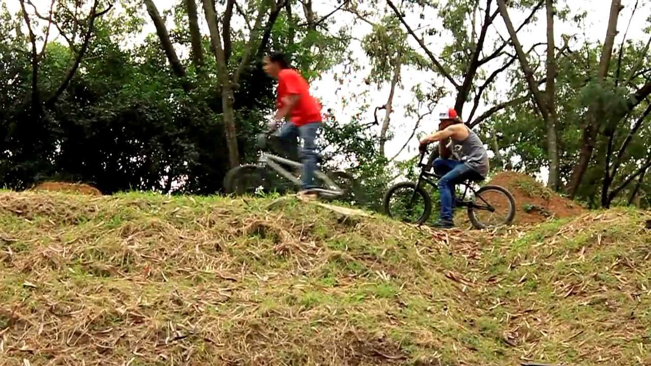 SANTIAGO MUÑOZ RIDE FREE RIDE RELAX PARTY BIKES 2012