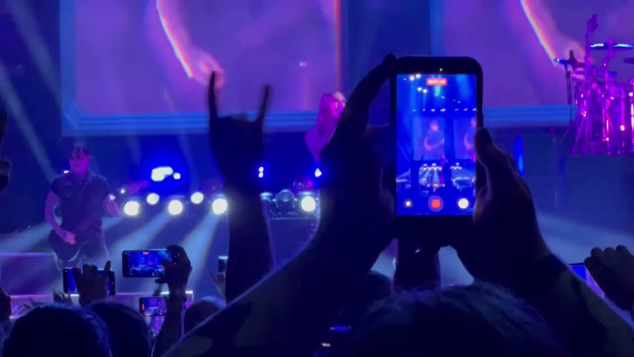 Motionless In White - Afraid Of The Dark live in Vienna (Wiener Stadthalle)