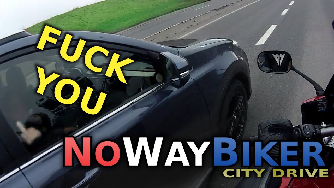 Road rage: Killer driver goes crazy with motorcyclist when flipped off (Yamaha FZ1)